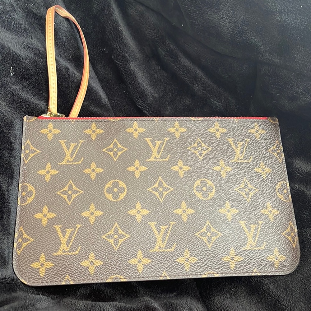 Authentic LV Wallet Pouchette